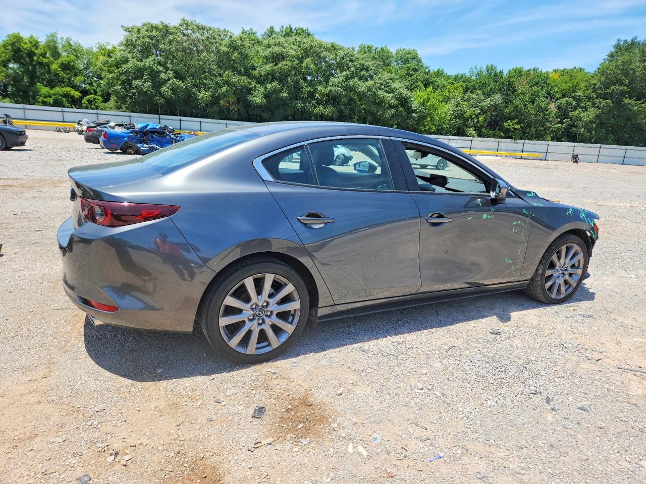 2022 MAZDA 3 Preferred Package