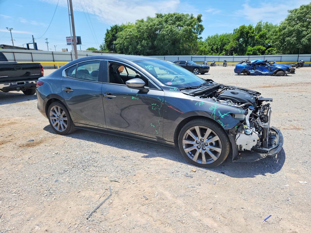 2022 MAZDA 3 Preferred Package