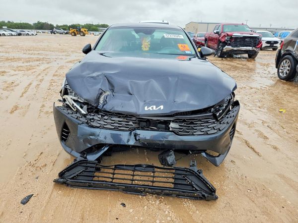 2022 KIA K5 LXS