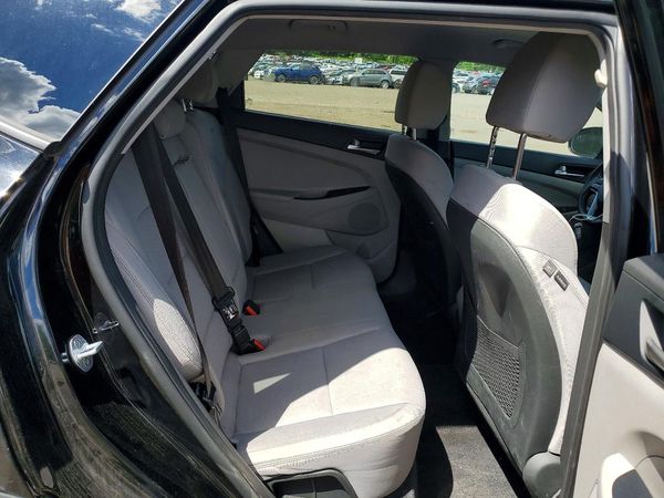 2019 HYUNDAI TUCSON