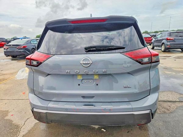 2025 NISSAN ROGUE SL