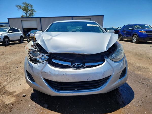 2012 HYUNDAI ELANTRA GLS(Middle grade)