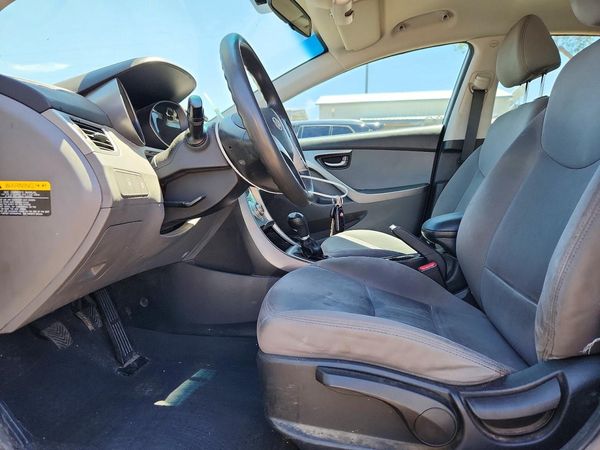 2012 HYUNDAI ELANTRA GLS(Middle grade)