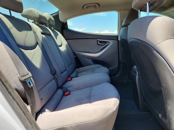 2012 HYUNDAI ELANTRA GLS(Middle grade)