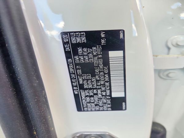 2021 VOLVO XC90