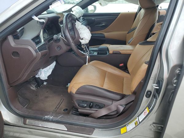 2019 LEXUS ES 350