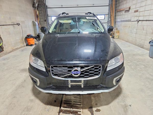 2016 VOLVO XC70