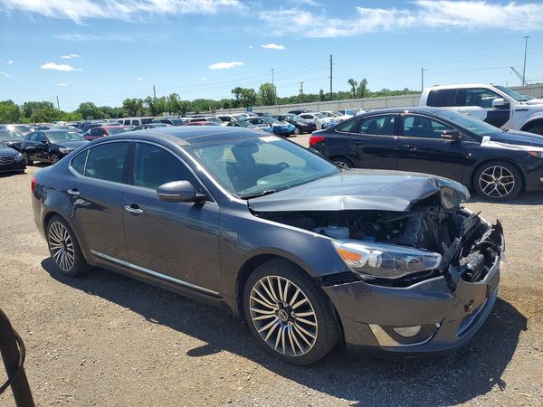2015 KIA CADENZA