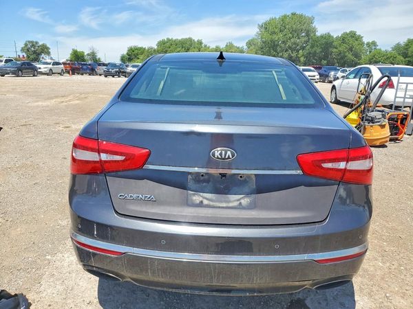 2015 KIA CADENZA