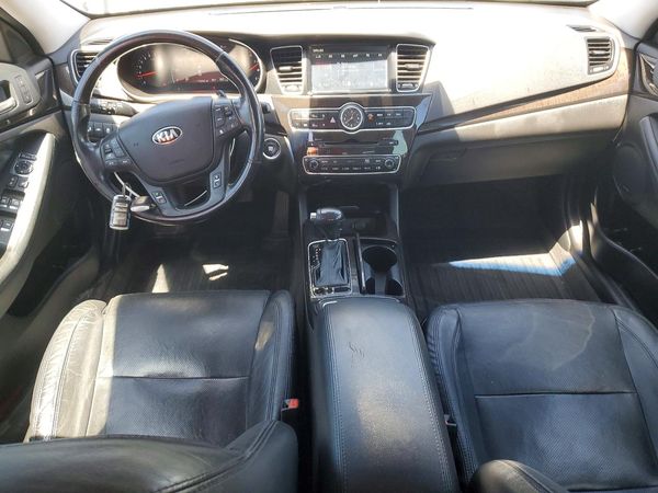 2015 KIA CADENZA