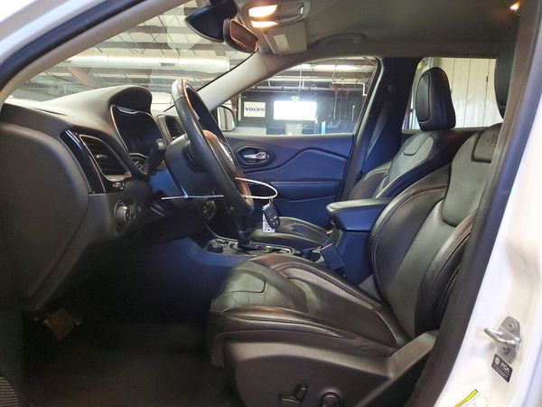 2023 JEEP CHEROKEE Altitude Lux, Altitude