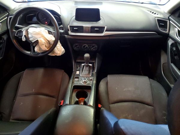 2017 MAZDA 3 Sport