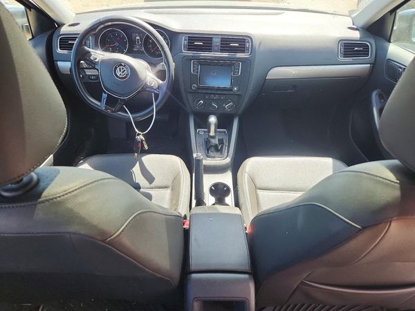 2017 VOLKSWAGEN JETTA