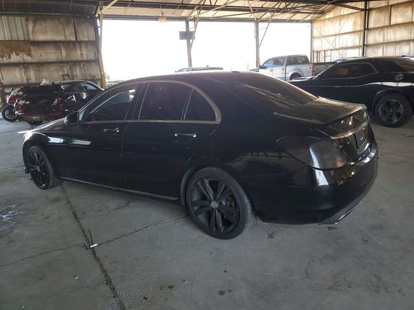 2016 MERCEDES-BENZ 300 C