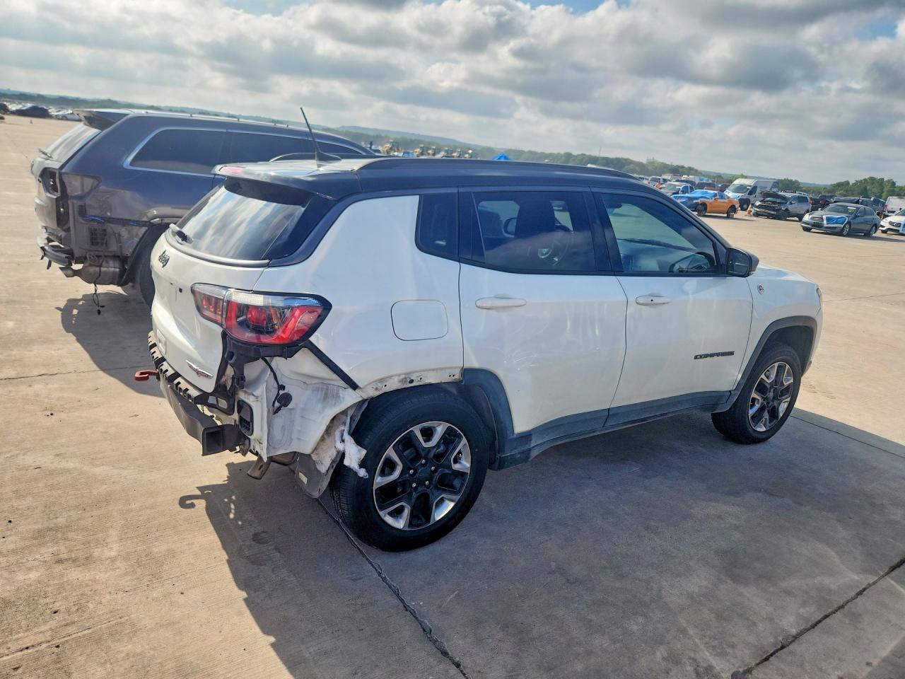 2017 JEEP COMPASS TRAILHAWK 4X4