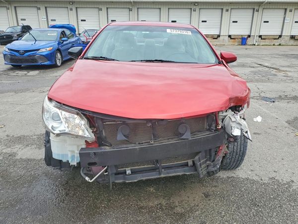 2012 TOYOTA CAMRY