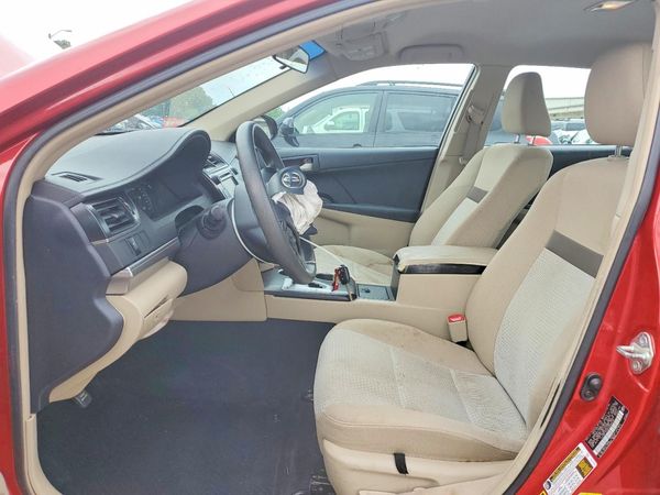 2012 TOYOTA CAMRY