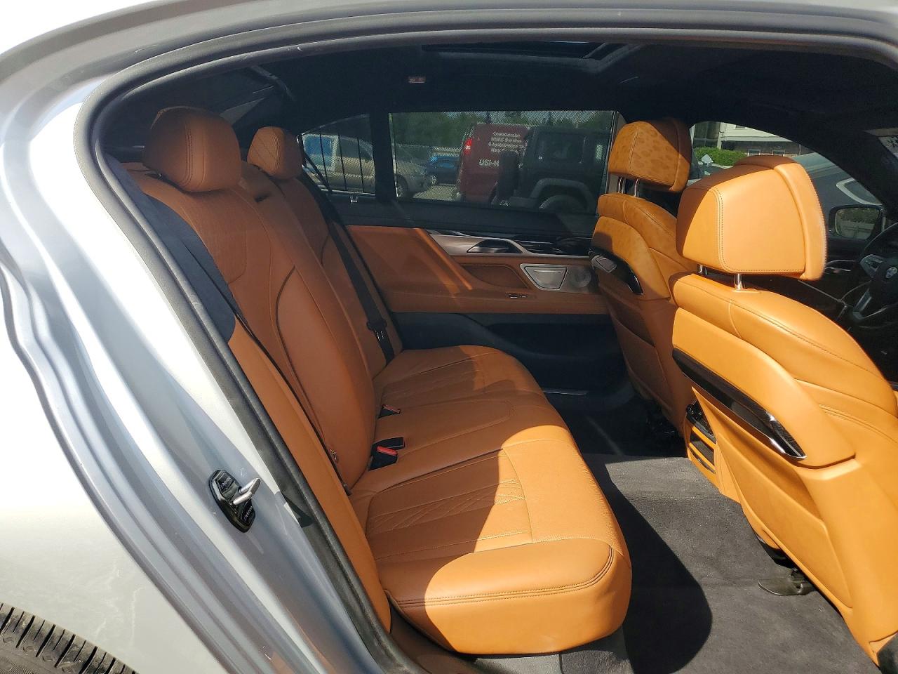 2017 BMW 750 xDrive