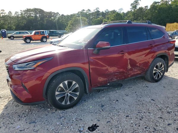 2021 TOYOTA HIGHLANDER
