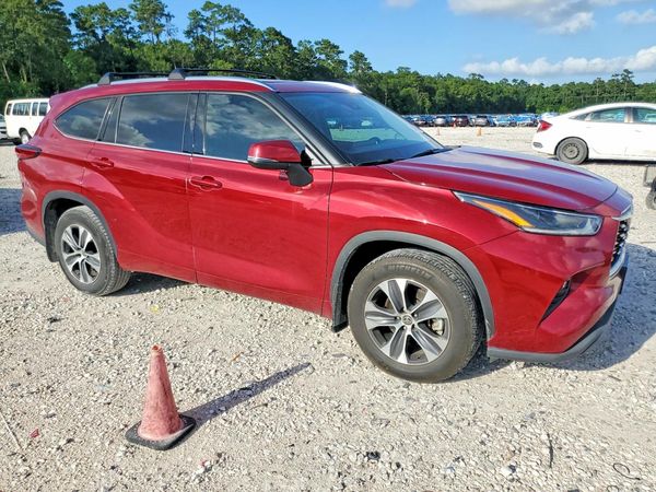 2021 TOYOTA HIGHLANDER