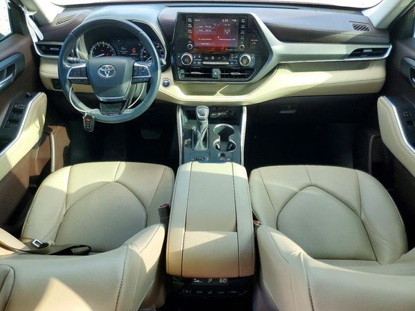 2021 TOYOTA HIGHLANDER