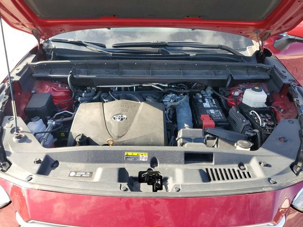 2021 TOYOTA HIGHLANDER