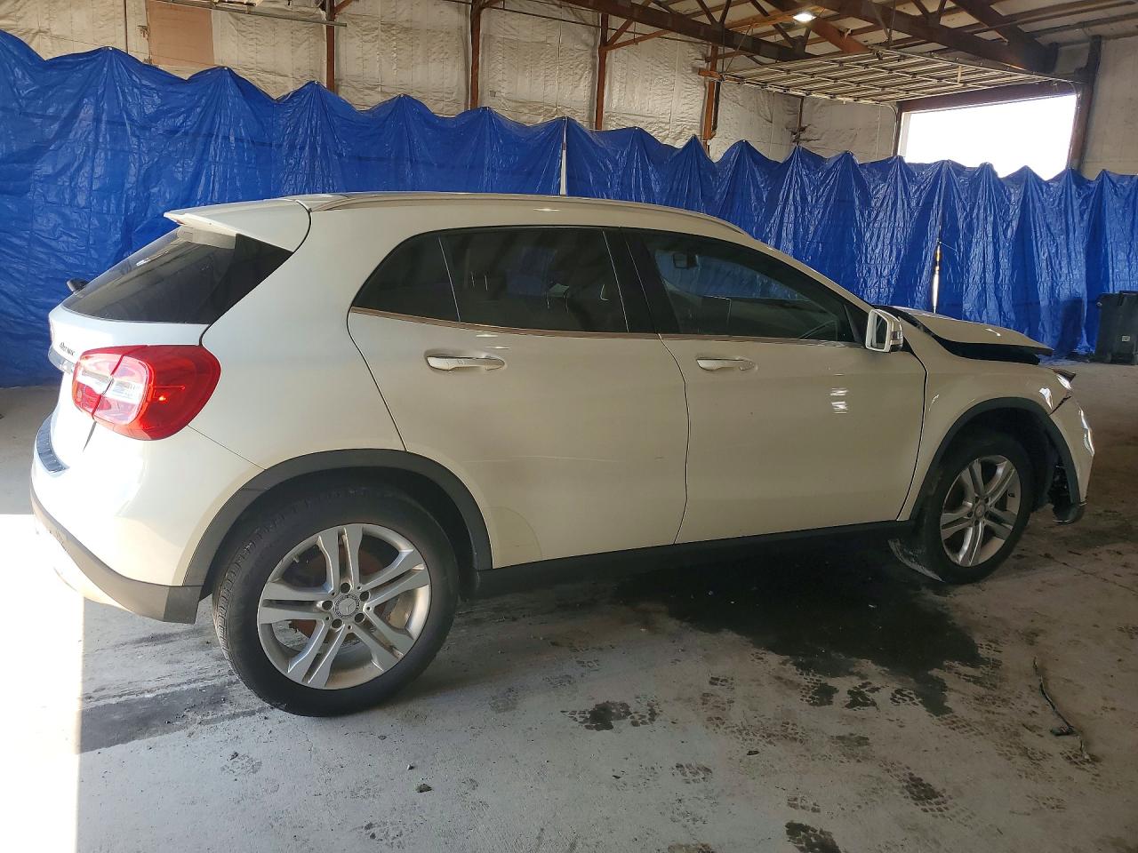 2017 MERCEDES-BENZ GLA GLA250-4M