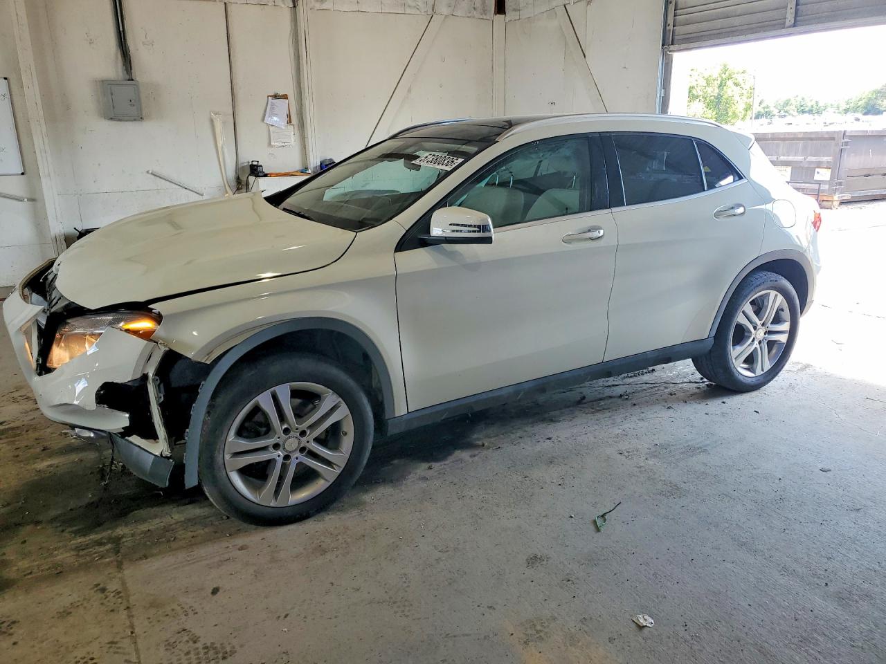 2017 MERCEDES-BENZ GLA GLA250-4M