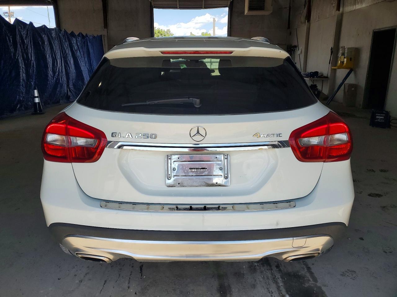 2017 MERCEDES-BENZ GLA GLA250-4M