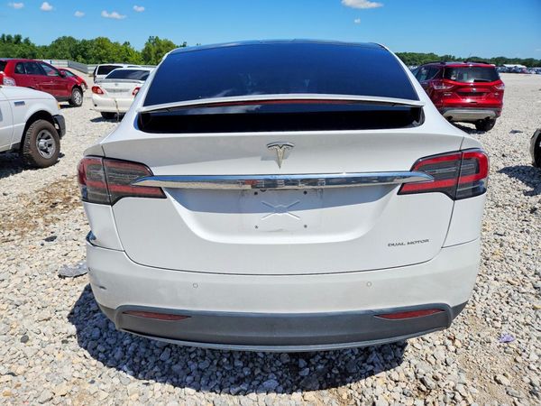 2021 TESLA MODEL X