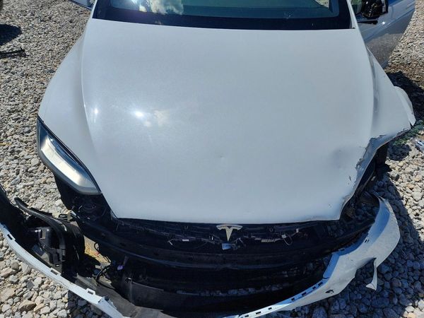 2021 TESLA MODEL X