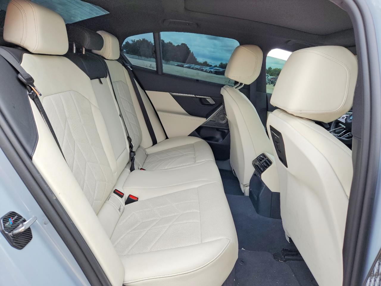 2024 BMW I5