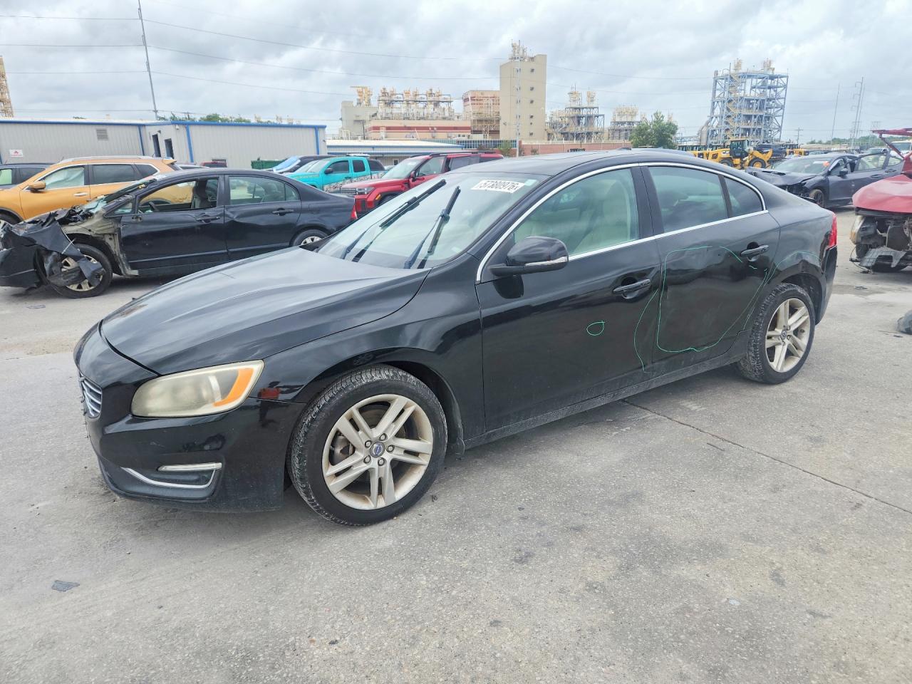 2015 VOLVO S60