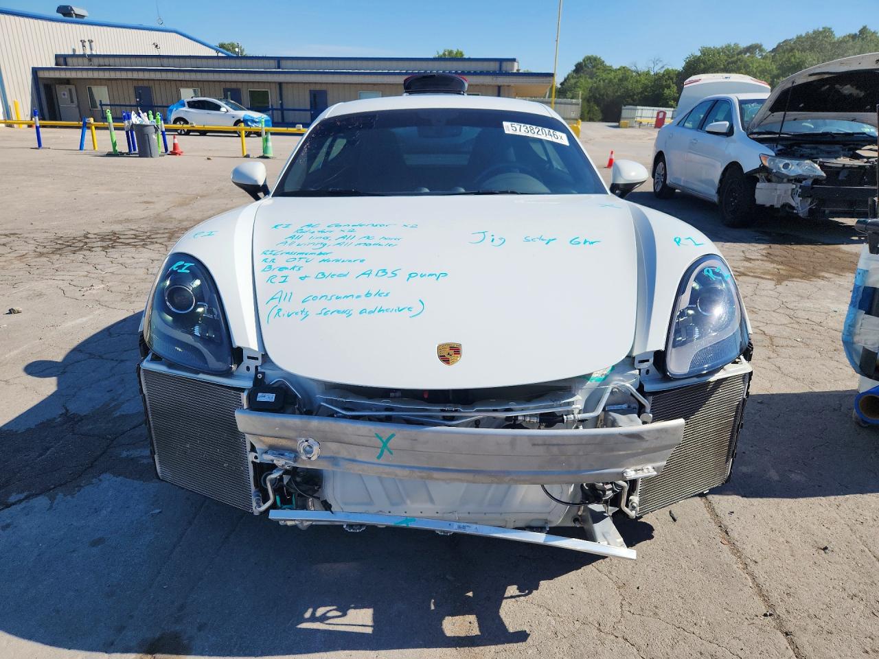 2024 PORSCHE CAYMAN