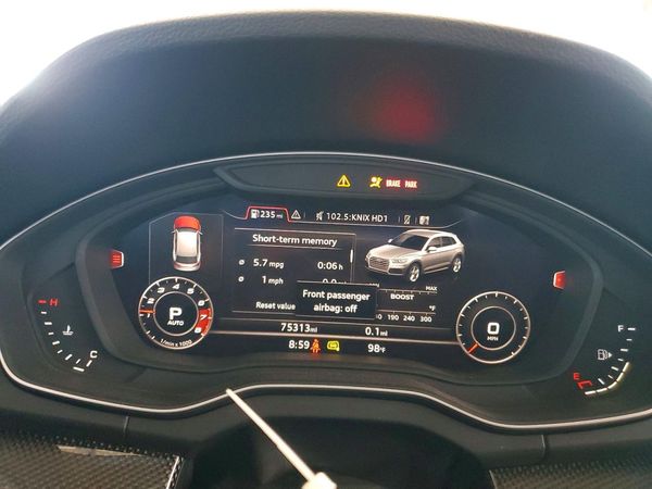 2018 AUDI SQ5