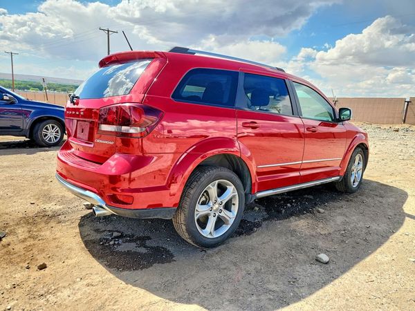 2017 DODGE JOURNEY CROSSROAD (FWD)