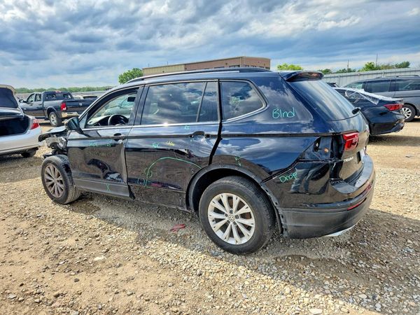 2018 VOLKSWAGEN TIGUAN 4Motion S
