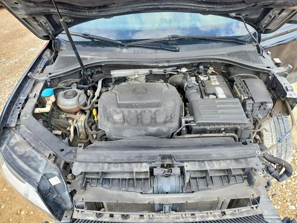 2018 VOLKSWAGEN TIGUAN 4Motion S
