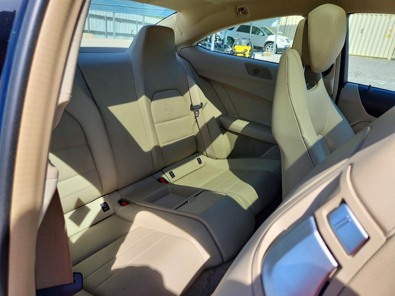 2015 MERCEDES-BENZ C C250