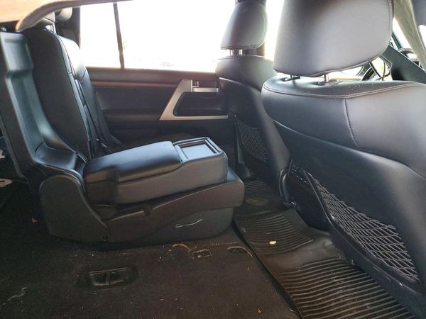 2020 TOYOTA LAND CRUISER VX-R Grade