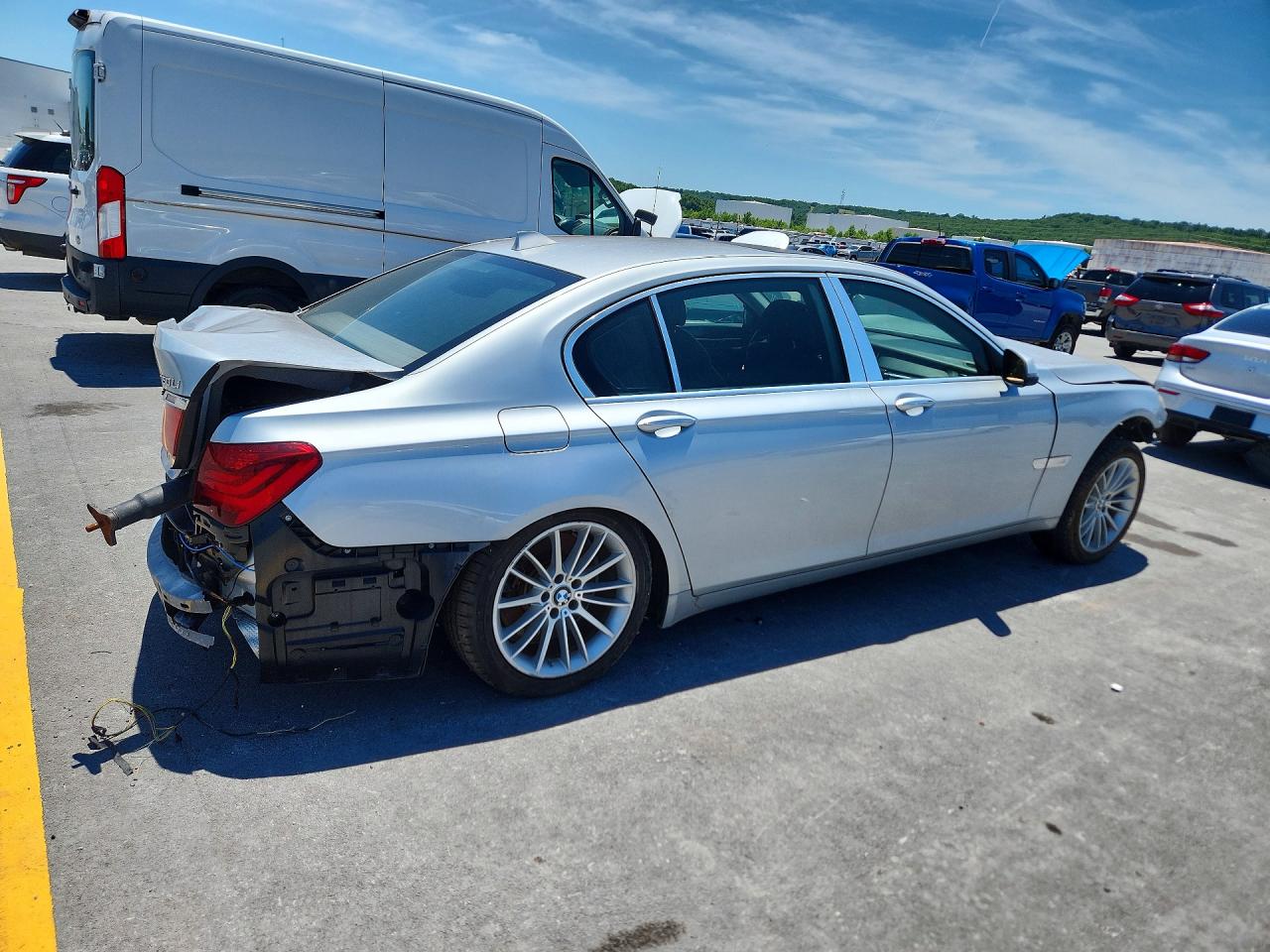 2013 BMW 750