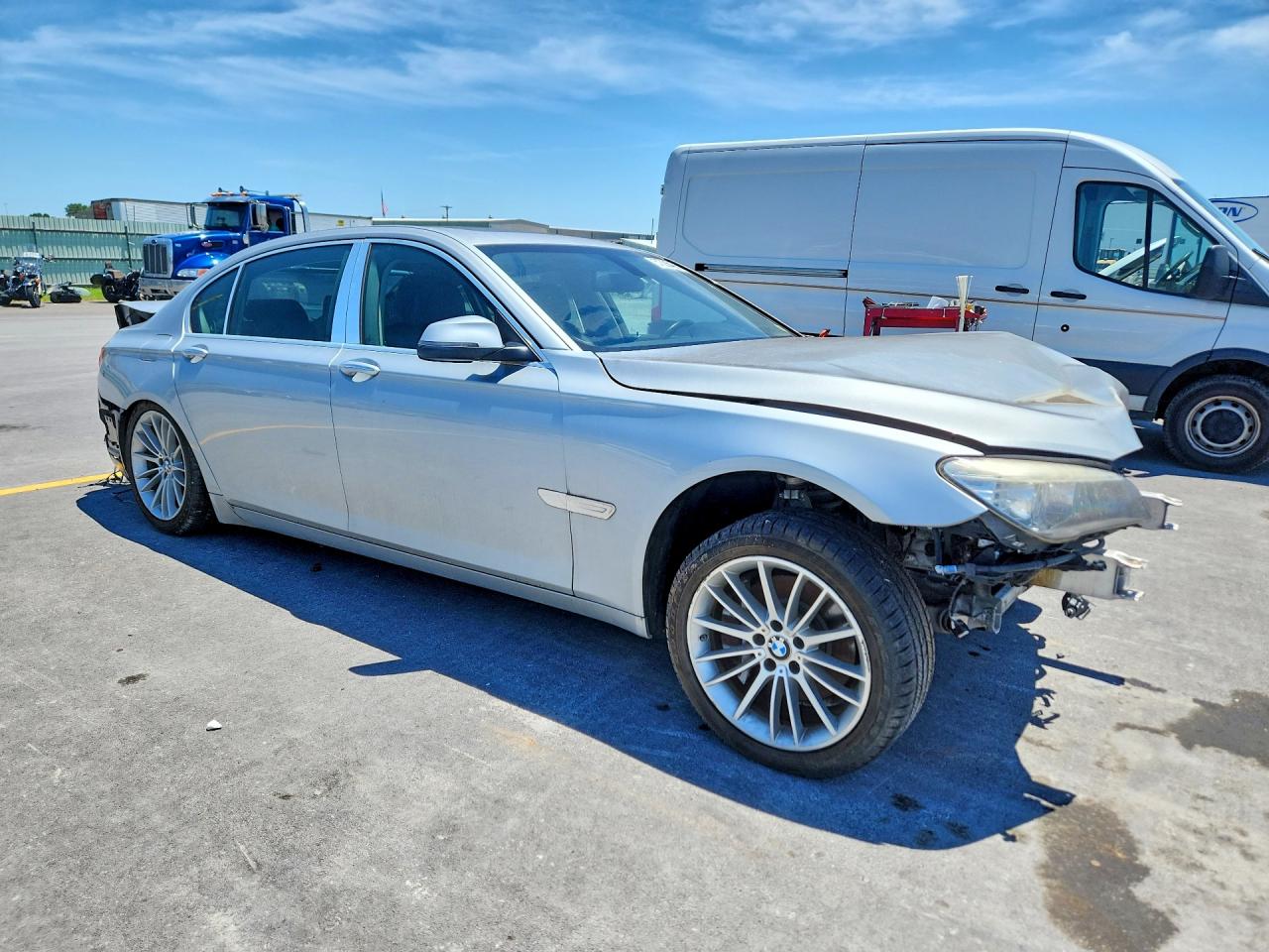 2013 BMW 750