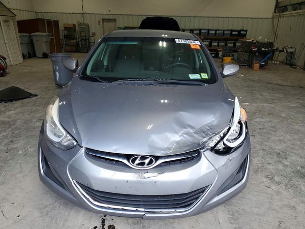 2015 HYUNDAI ELANTRA