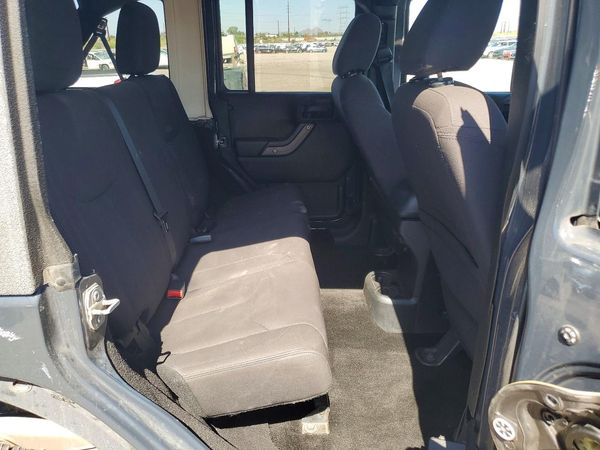 2017 JEEP WRANGLER UNLIMITED SPORT 4X4