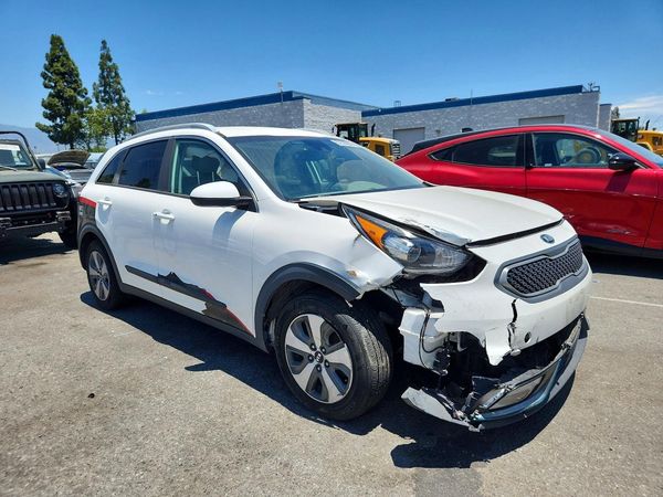 2019 KIA NIRO LX (PHEV)