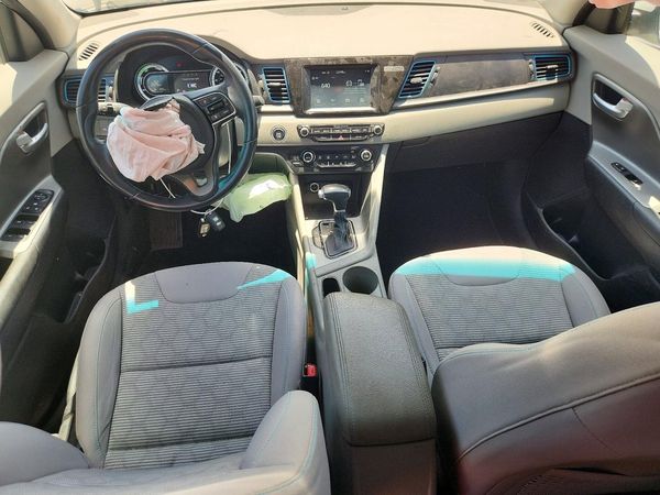 2019 KIA NIRO LX (PHEV)