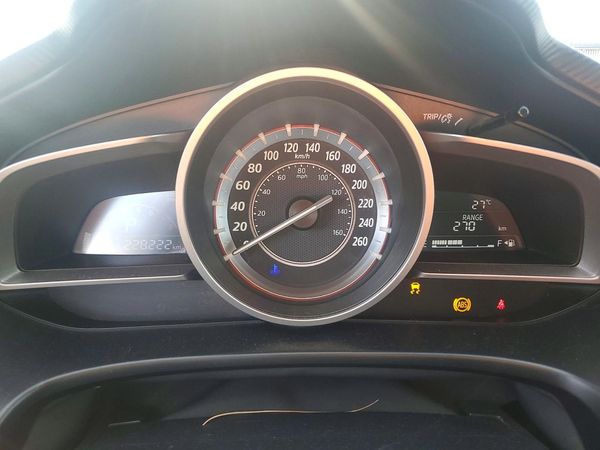 2015 MAZDA 3 Touring/GS