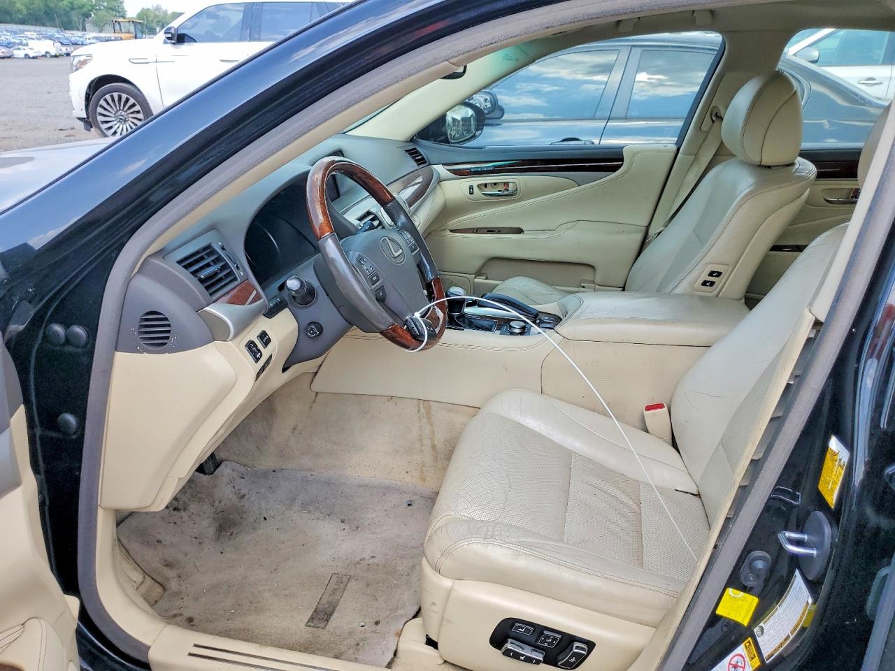 2014 LEXUS LS 460