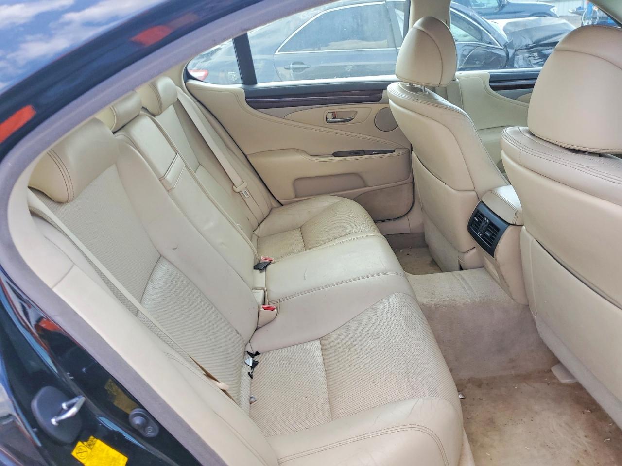 2014 LEXUS LS 460