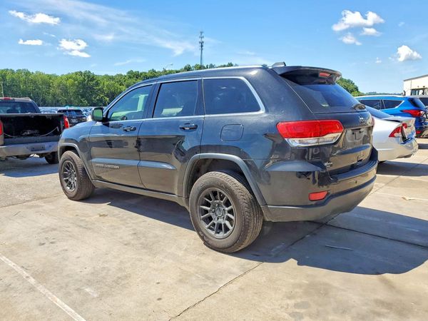 2017 JEEP GRAND CHEROKEE LAREDO 4X2